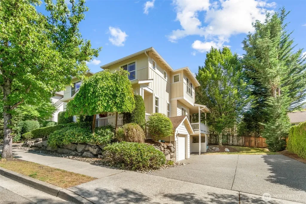 16563 NE 119th Way Redmond WA 98052