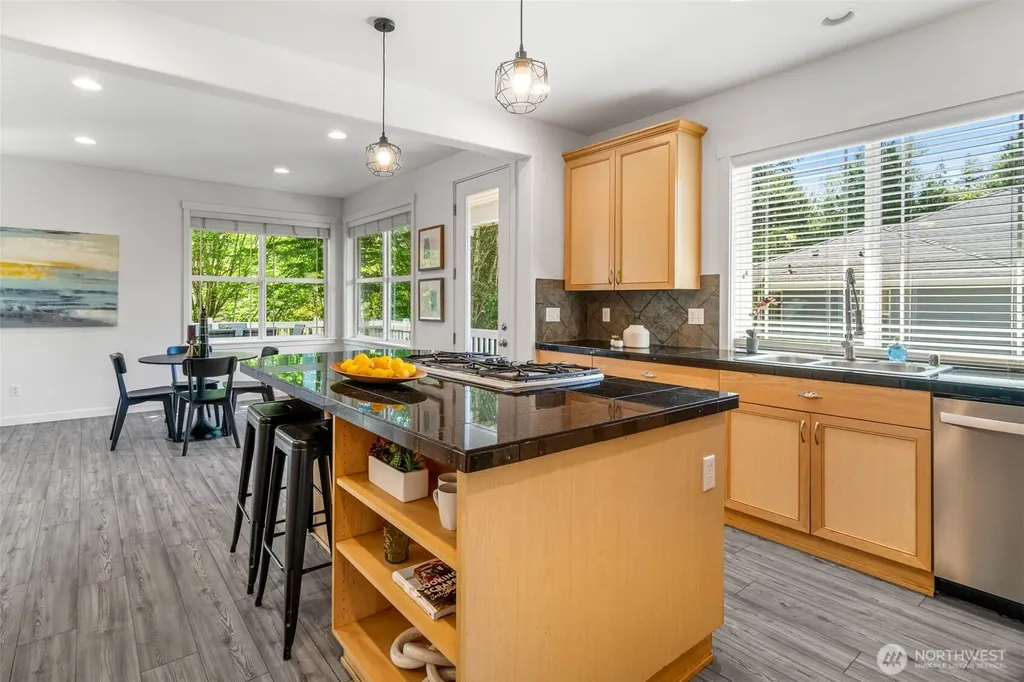16563 NE 119th Way Redmond WA 98052