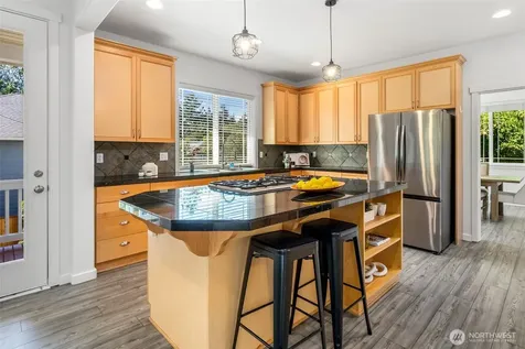 16563 NE 119th Way Redmond WA 98052