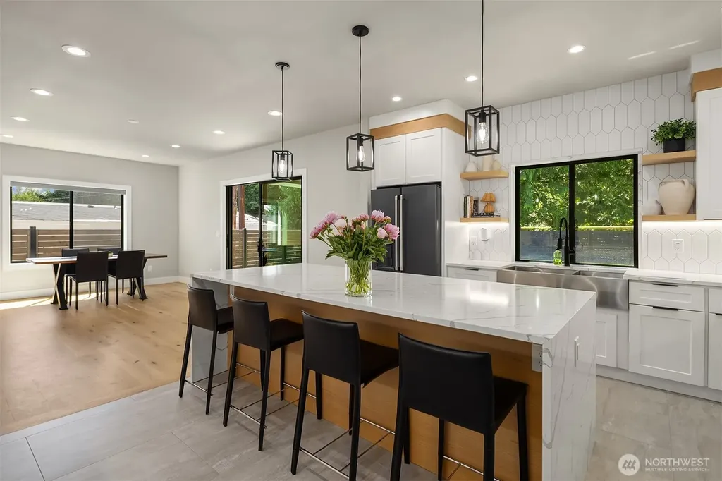 11718 64th Place NE Lake Stevens WA 98258