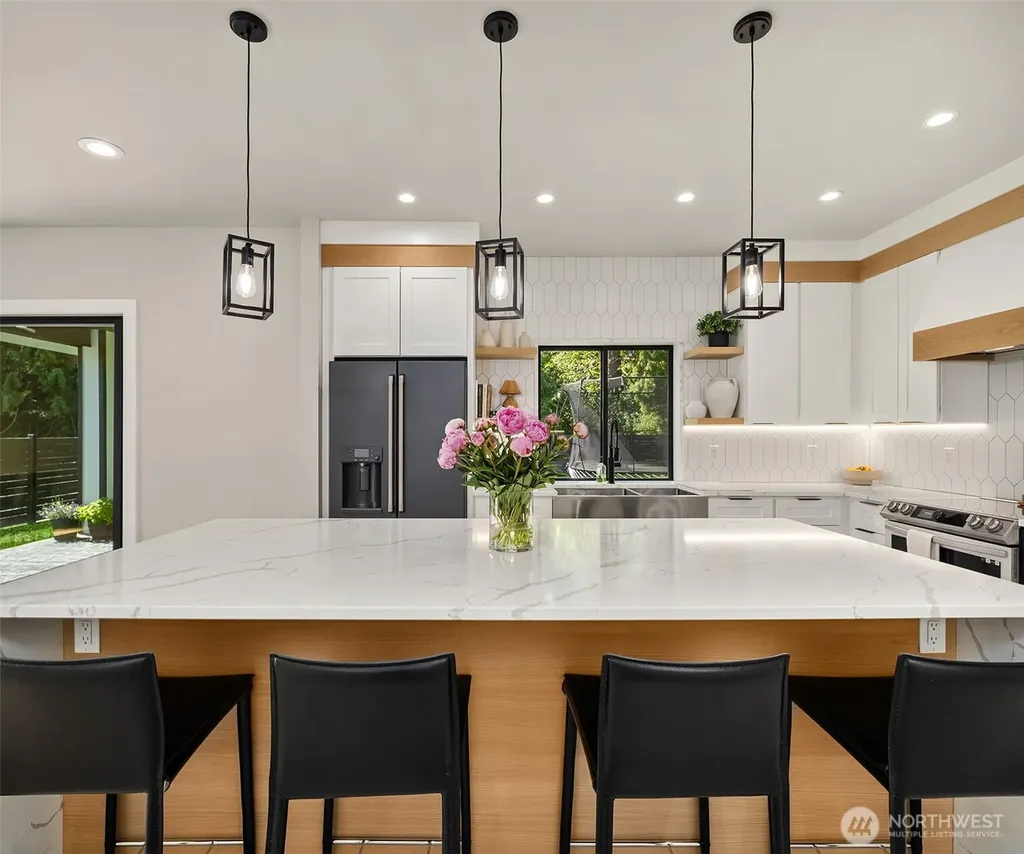 11718 64th Place NE Lake Stevens WA 98258