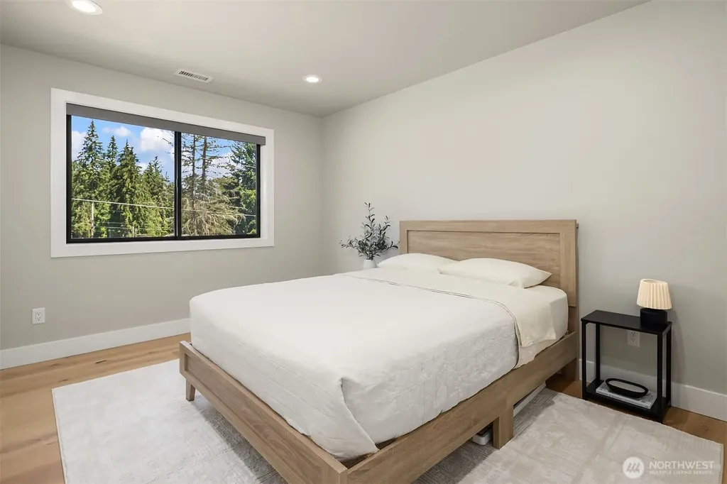 11718 64th Place NE Lake Stevens WA 98258