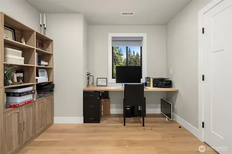 11718 64th Place NE Lake Stevens WA 98258