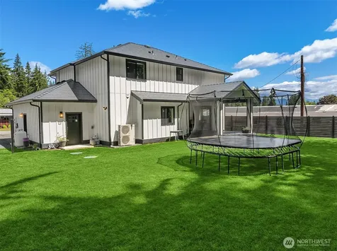 11718 64th Place NE Lake Stevens WA 98258