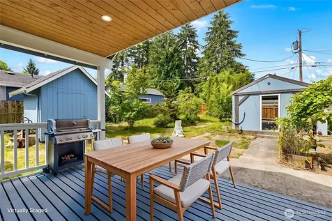 1710 Maple Street Everett WA 98201