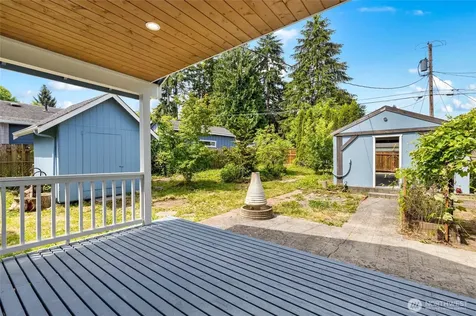 1710 Maple Street Everett WA 98201