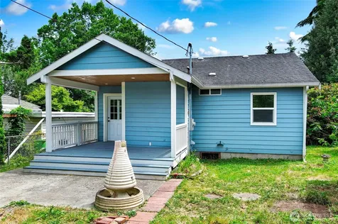 1710 Maple Street Everett WA 98201