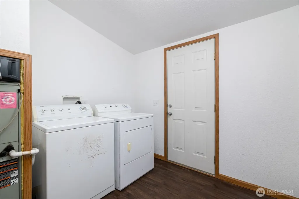 801 SE Mill Creek Shelton WA 98584