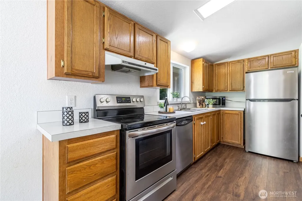 801 SE Mill Creek Shelton WA 98584