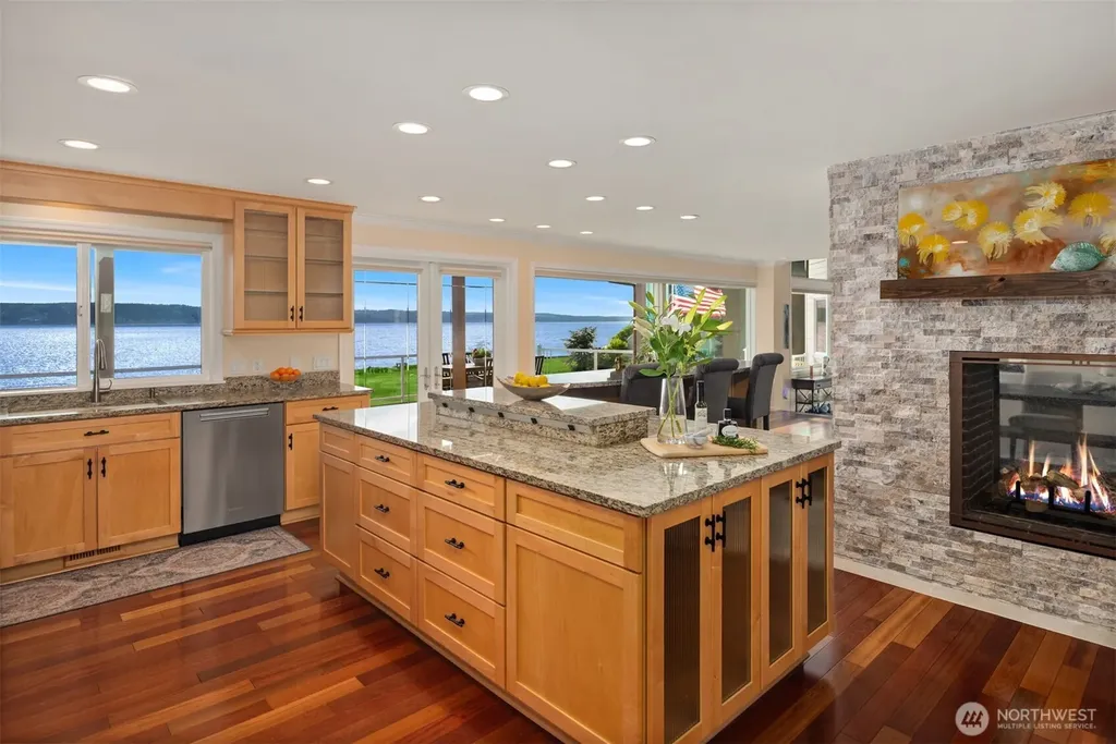 2106 Breezy Point Road Camano Island WA 98282