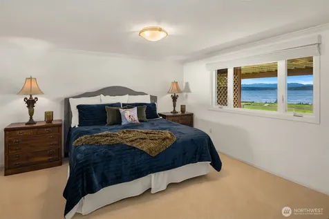 2106 Breezy Point Road Camano Island WA 98282