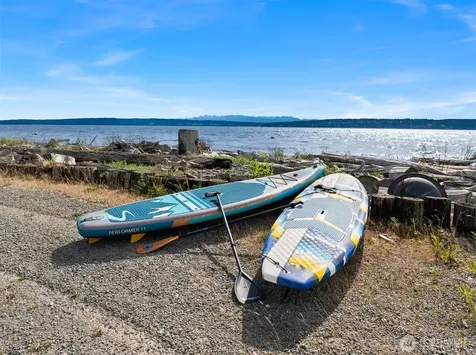 2106 Breezy Point Road Camano Island WA 98282