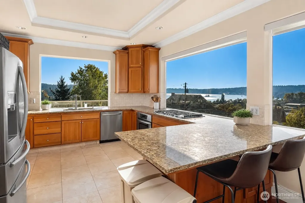 6404 NE 181st Street Kenmore WA 98028