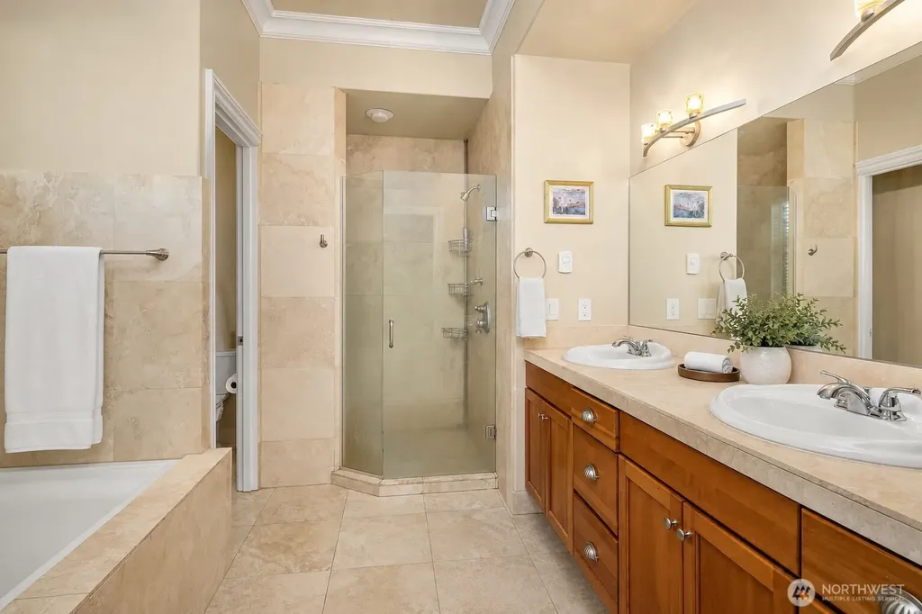 6404 NE 181st Street Kenmore WA 98028