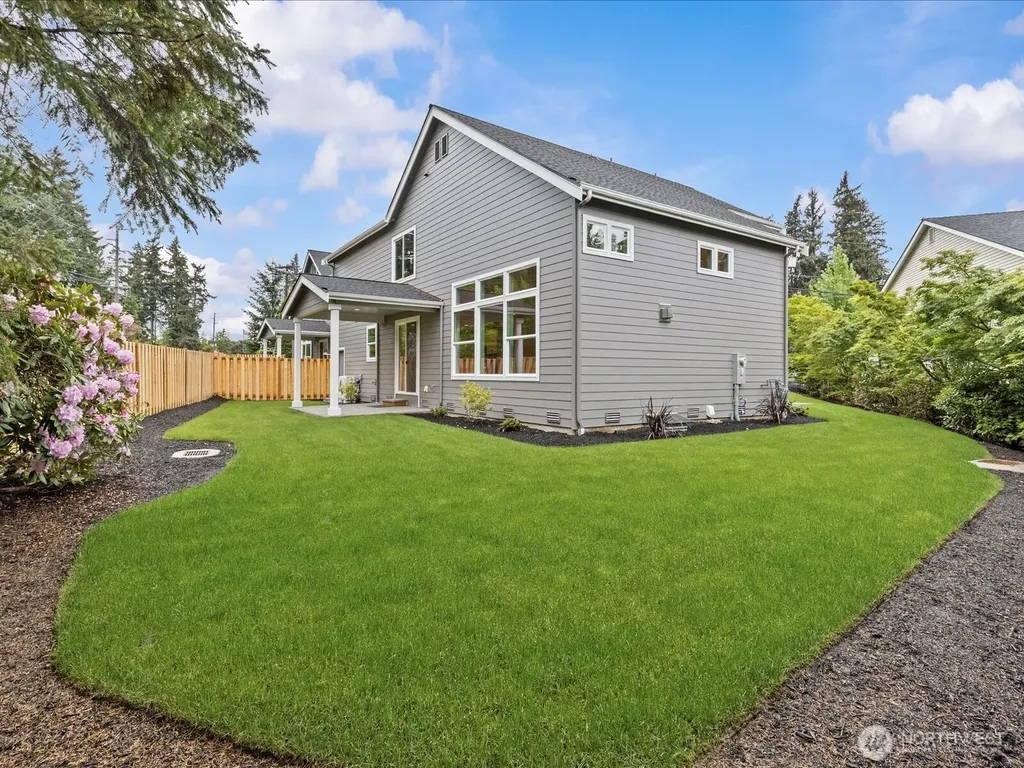 9207 NE 175th Street Bothell WA 98011