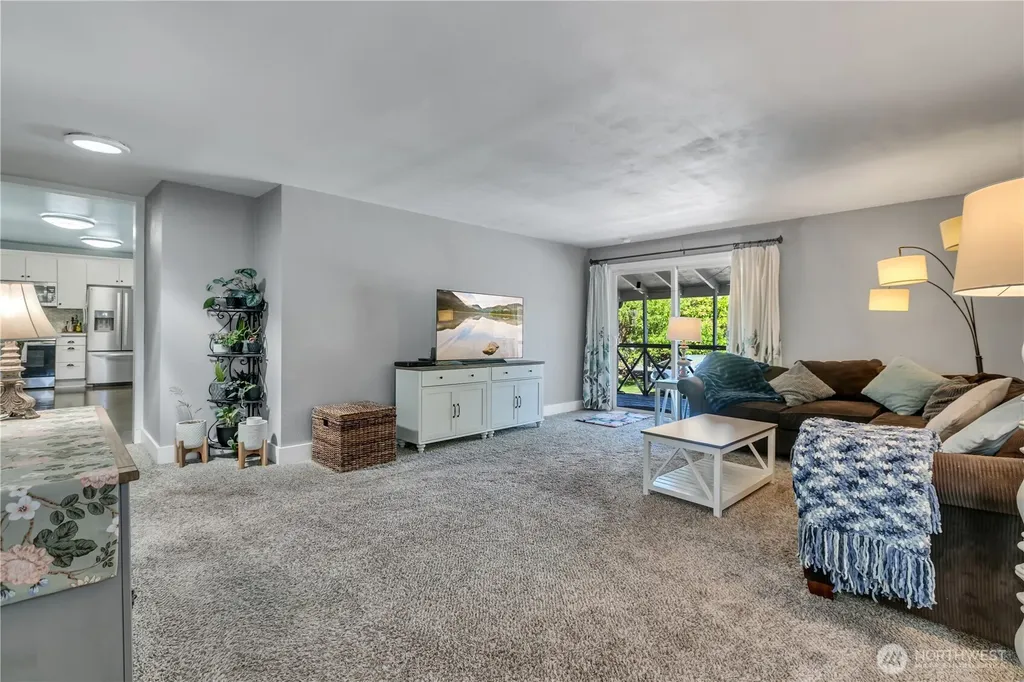 1718 Langdon Street Sumner WA 98390