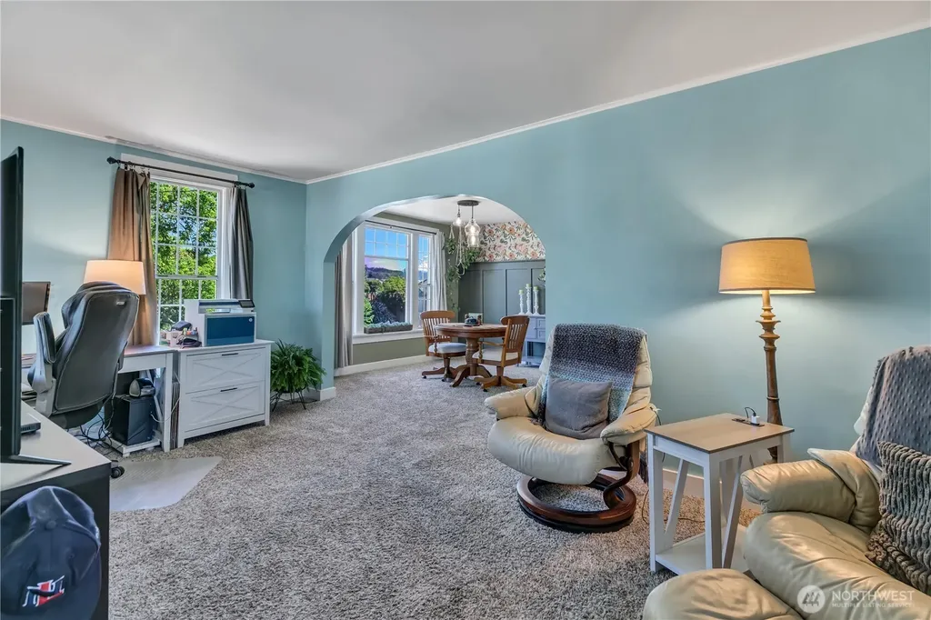 1718 Langdon Street Sumner WA 98390