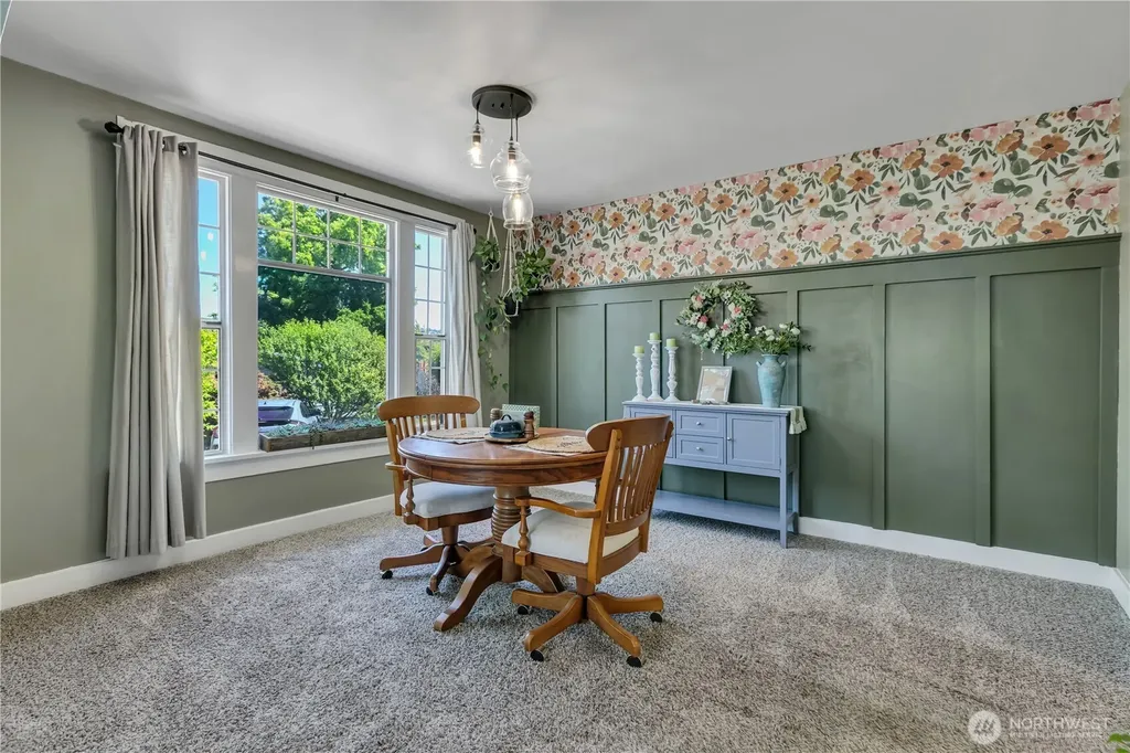 1718 Langdon Street Sumner WA 98390