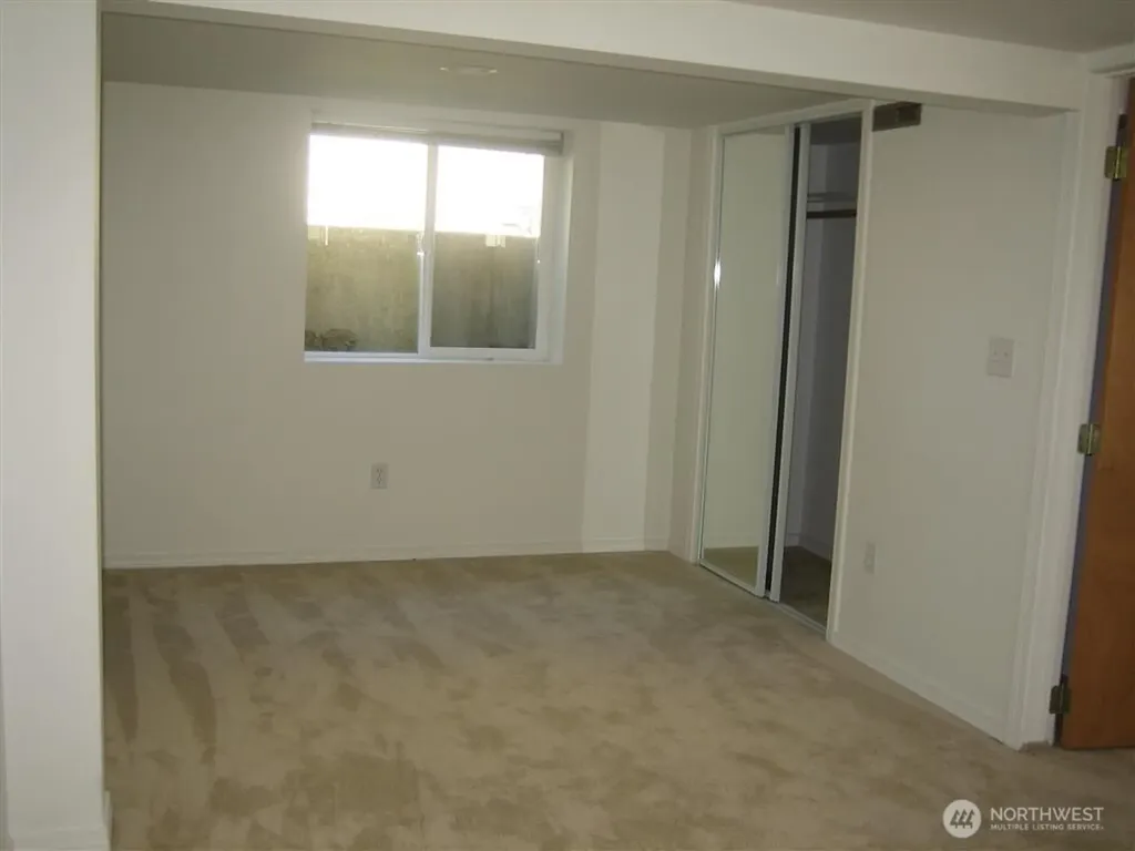 2219 Rockefeller Avenue Everett WA 98201