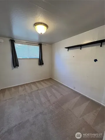 2219 Rockefeller Avenue Everett WA 98201