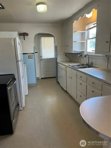 2219 Rockefeller Avenue Everett WA 98201