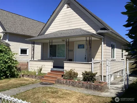 2219 Rockefeller Avenue Everett WA 98201