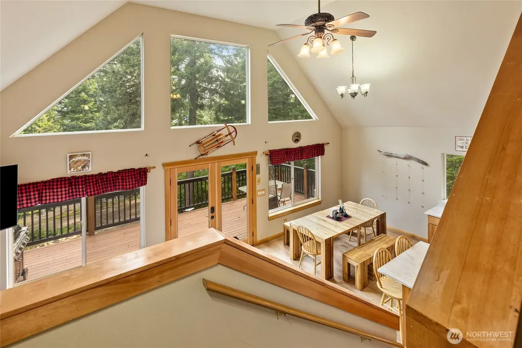 161 Eagle View Drive Ronald WA 98940