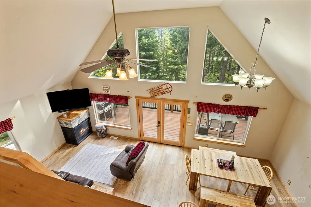 161 Eagle View Drive Ronald WA 98940