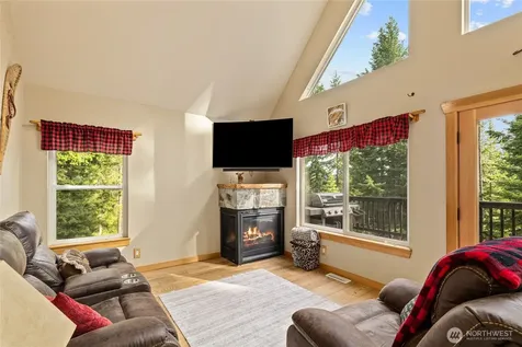 161 Eagle View Drive Ronald WA 98940