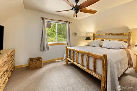 161 Eagle View Drive Ronald WA 98940