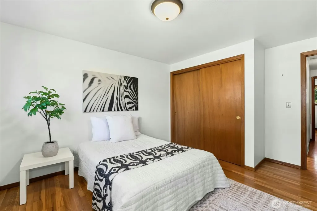 5221 120th Avenue SE Bellevue WA 98006