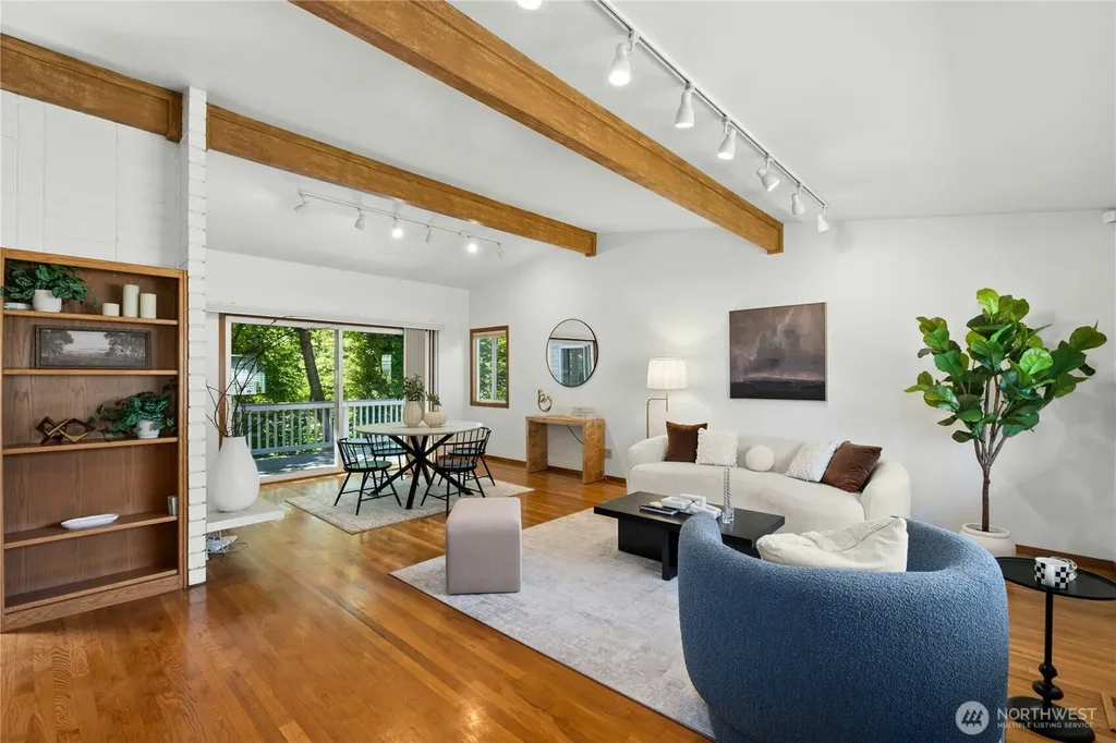 5221 120th Avenue SE Bellevue WA 98006