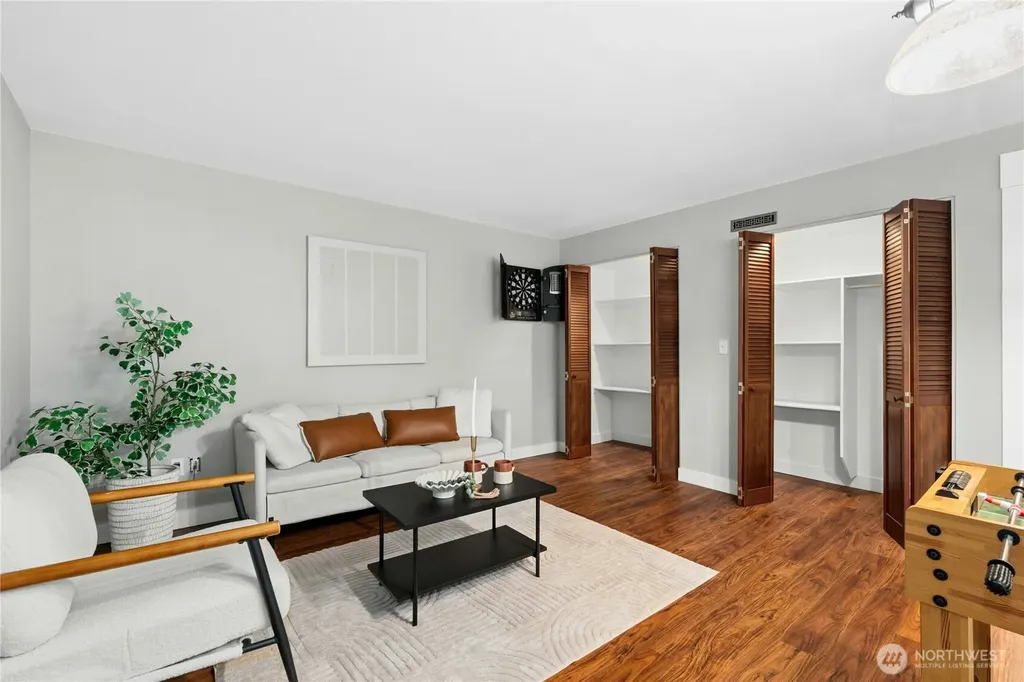 5221 120th Avenue SE Bellevue WA 98006