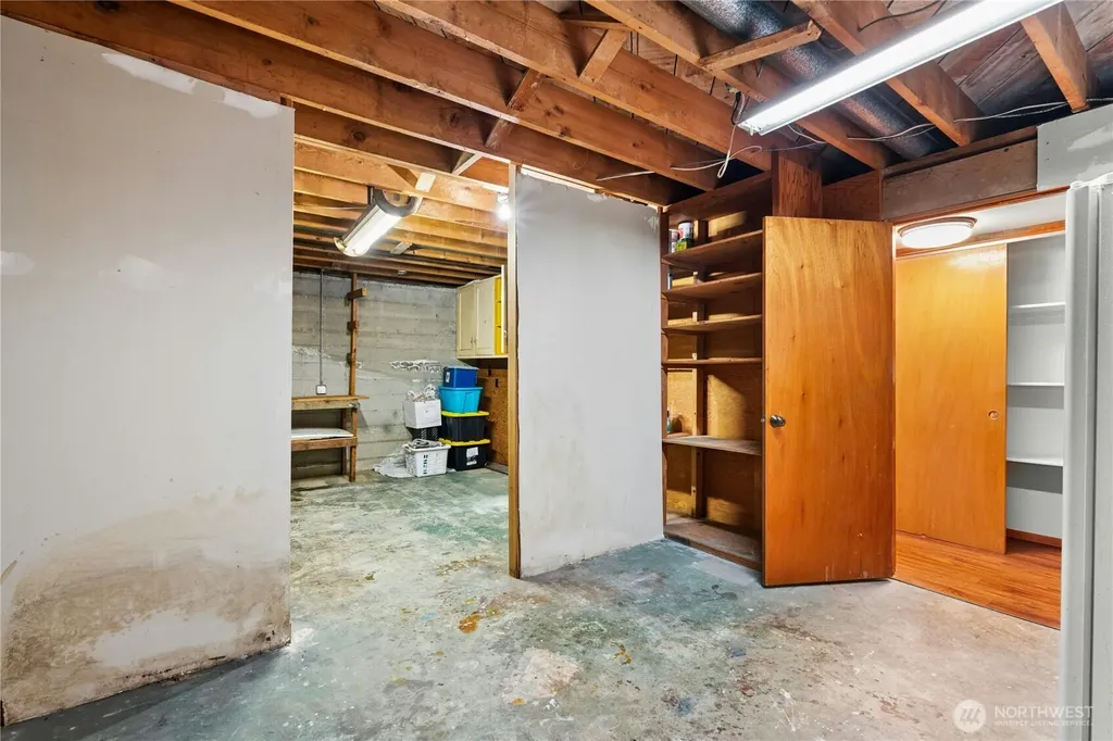 5221 120th Avenue SE Bellevue WA 98006