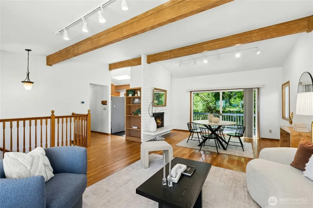 5221 120th Avenue SE Bellevue WA 98006