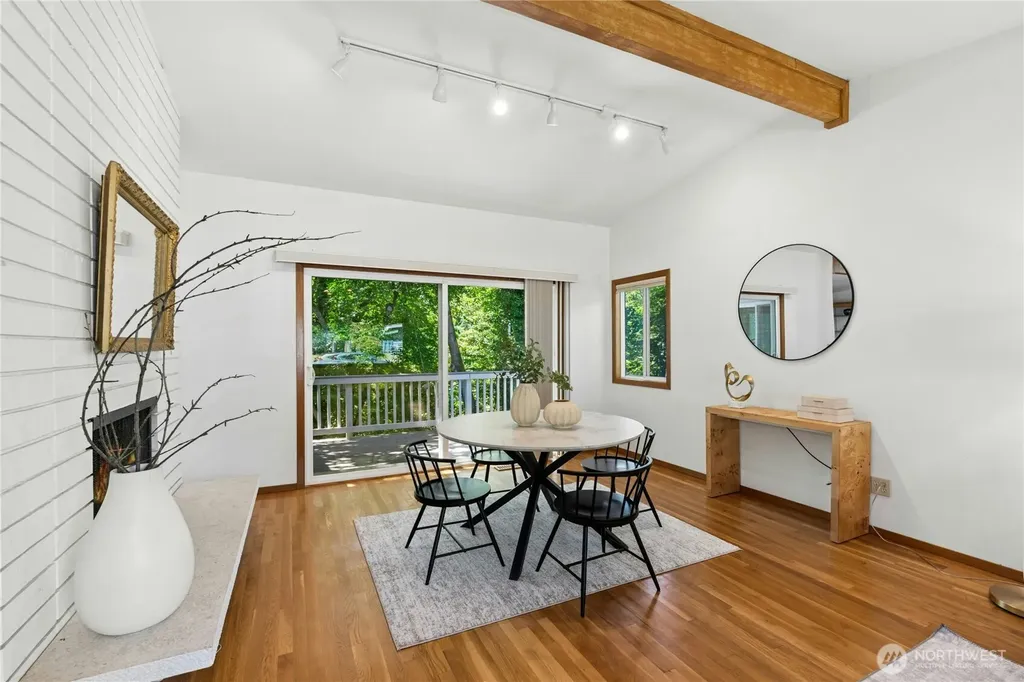 5221 120th Avenue SE Bellevue WA 98006