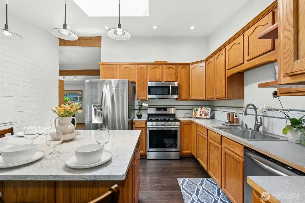 5221 120th Avenue SE Bellevue WA 98006