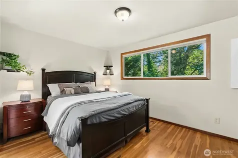 5221 120th Avenue SE Bellevue WA 98006