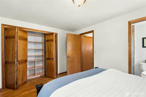 5221 120th Avenue SE Bellevue WA 98006