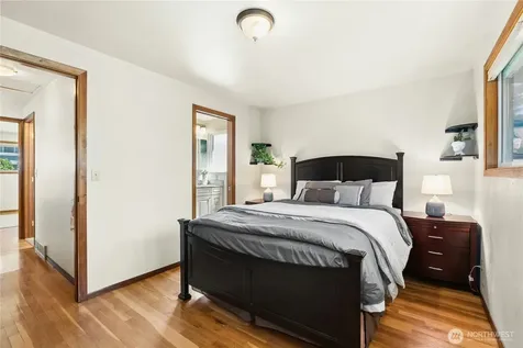 5221 120th Avenue SE Bellevue WA 98006