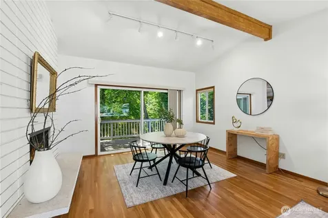 5221 120th Avenue SE Bellevue WA 98006