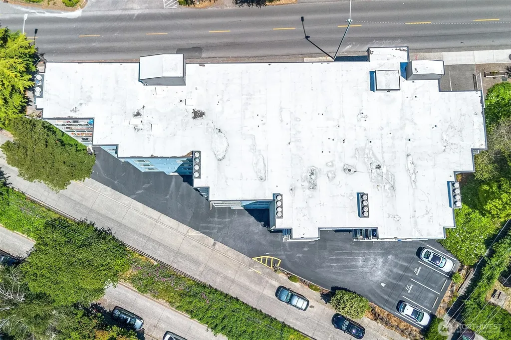 2221 Gilman Drive W Seattle WA 98119