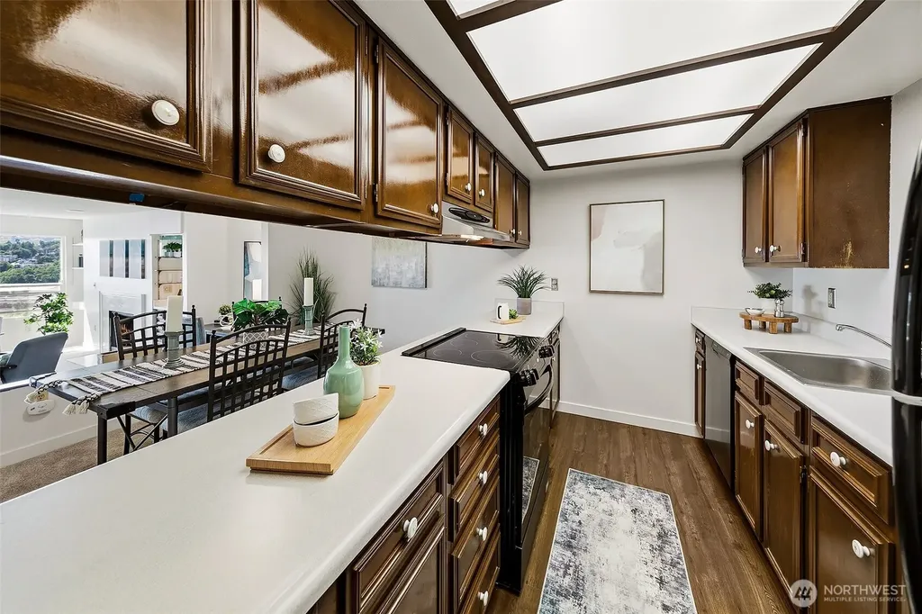 2221 Gilman Drive W Seattle WA 98119