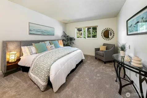 2221 Gilman Drive W Seattle WA 98119