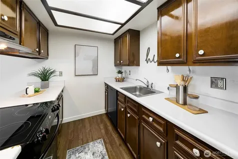 2221 Gilman Drive W Seattle WA 98119
