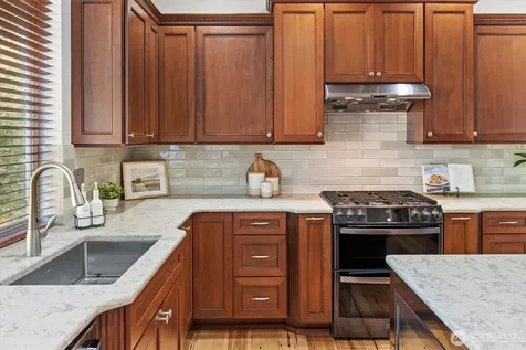 150 Orcas Avenue Renton WA 98059