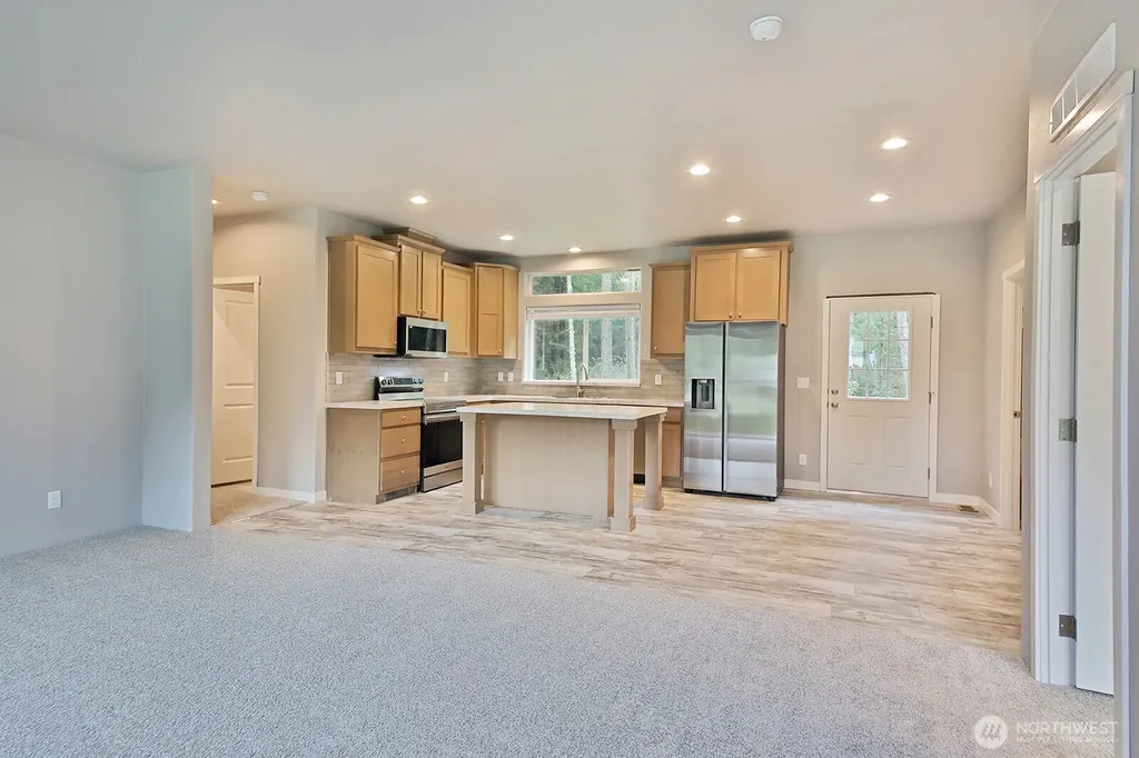 46 E Welcher Road Coupeville WA 98239