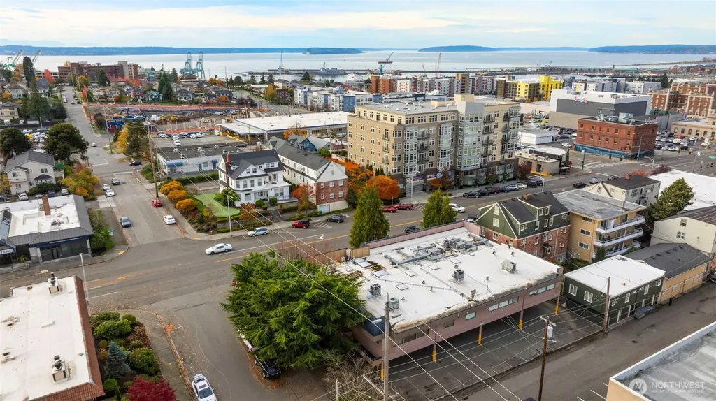 3125 Colby Avenue Everett WA 98201