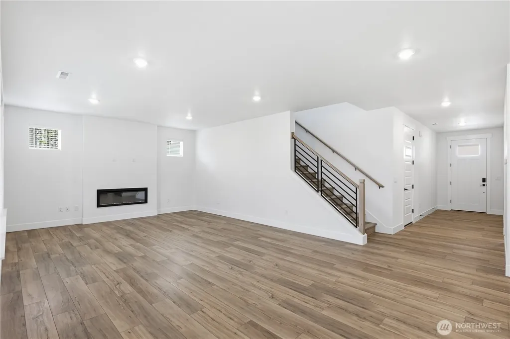 20068 165th Street E Bonney Lake WA 98391