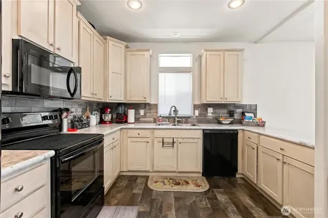 7508 47th Avenue NE Marysville WA 98270